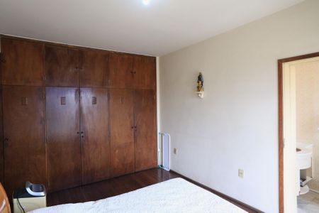 Apartamento à venda com 163m², 4 quartos e 1 vaga Apartamento à venda com 163m², 4 quartos e 1 vagaSuíte