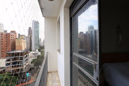 Apartamento à venda com 163m², 4 quartos e 1 vaga Apartamento à venda com 163m², 4 quartos e 1 vagaVaranda da Suíte