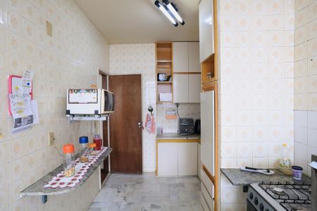 Apartamento à venda com 163m², 4 quartos e 1 vaga Apartamento à venda com 163m², 4 quartos e 1 vagaCozinha
