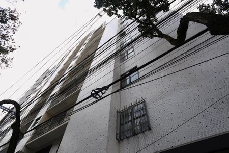 Apartamento à venda com 163m², 4 quartos e 1 vaga Apartamento à venda com 163m², 4 quartos e 1 vagaFachada