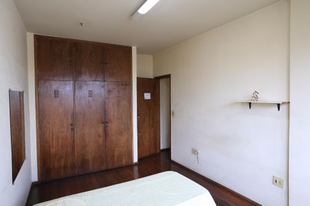 Apartamento à venda com 163m², 4 quartos e 1 vaga Apartamento à venda com 163m², 4 quartos e 1 vagaQuarto 3