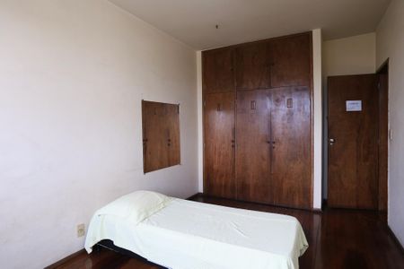 Apartamento à venda com 163m², 4 quartos e 1 vaga Apartamento à venda com 163m², 4 quartos e 1 vagaQuarto 3