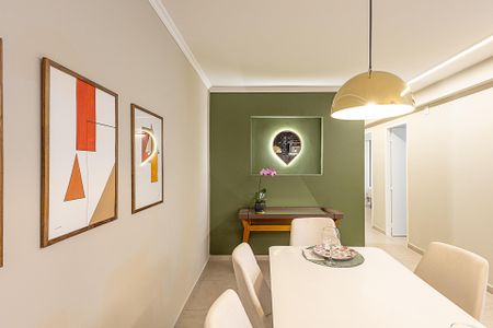 Apartamento para alugar com 100m², 3 quartos e 1 vaga Apartamento para alugar com 100m², 3 quartos e 1 vagaSala