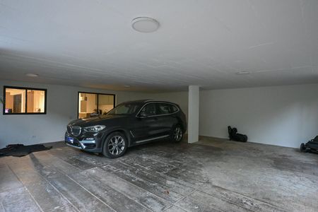 Garagem de casa à venda com 3 quartos, 450m² em Jardim Morumbi, São Paulo