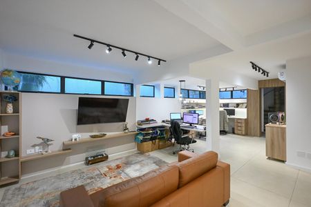 Escritório de casa à venda com 3 quartos, 450m² em Jardim Morumbi, São Paulo
