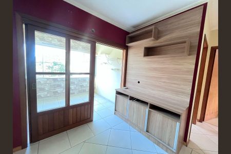 Sala de apartamento para alugar com 2 quartos, 70m² em Jardim Pinheiro, Poá