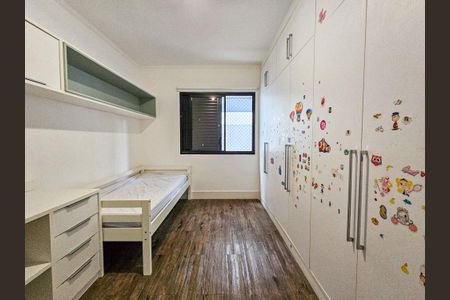 Apartamento à venda com 132m², 3 quartos e 2 vagas Apartamento à venda com 132m², 3 quartos e 2 vagasQuarto 2