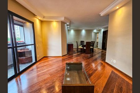 Apartamento à venda com 132m², 3 quartos e 2 vagas Apartamento à venda com 132m², 3 quartos e 2 vagasSala