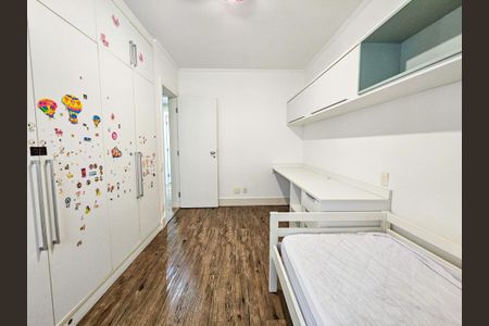 Apartamento à venda com 132m², 3 quartos e 2 vagas Apartamento à venda com 132m², 3 quartos e 2 vagasQuarto 2