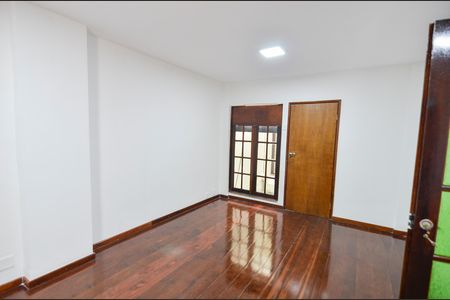 Casa para alugar com 500m², 4 quartos e 4 vagasQuarto 1