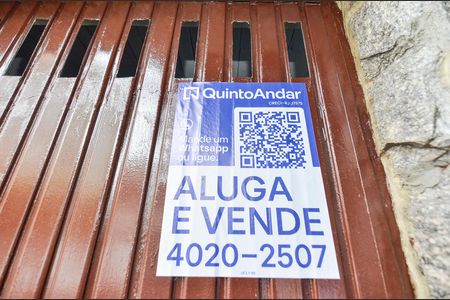Casa para alugar com 500m², 4 quartos e 4 vagasFachada