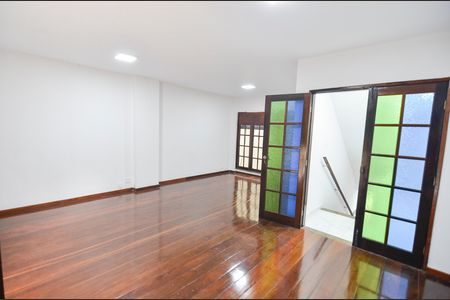 Casa para alugar com 500m², 4 quartos e 4 vagasQuarto 1