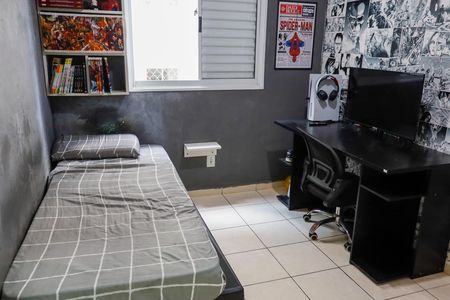 Quarto 1 de apartamento para alugar com 2 quartos, 50m² em Quitaúna, Osasco