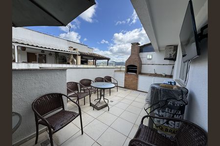 Apartamento à venda com 115m², 3 quartos e 2 vagas Apartamento à venda com 115m², 3 quartos e 2 vagasÁrea externa