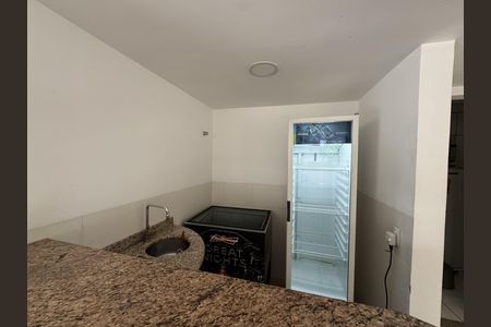 Apartamento à venda com 115m², 3 quartos e 2 vagas Apartamento à venda com 115m², 3 quartos e 2 vagasÁrea externa