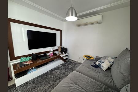 Apartamento à venda com 115m², 3 quartos e 2 vagas Apartamento à venda com 115m², 3 quartos e 2 vagasSala