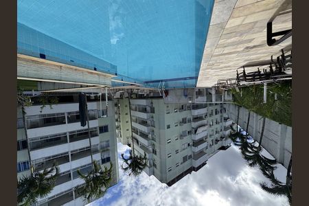 Apartamento à venda com 115m², 3 quartos e 2 vagas Apartamento à venda com 115m², 3 quartos e 2 vagasVista