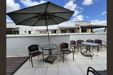 Apartamento à venda com 115m², 3 quartos e 2 vagas Apartamento à venda com 115m², 3 quartos e 2 vagasÁrea externa