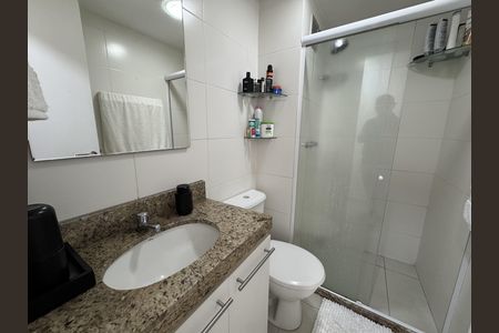 Apartamento à venda com 115m², 3 quartos e 2 vagas Apartamento à venda com 115m², 3 quartos e 2 vagasBanheiro