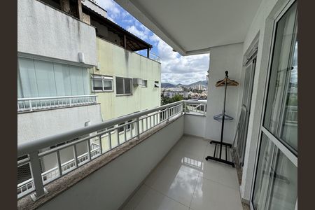 Apartamento à venda com 115m², 3 quartos e 2 vagas Apartamento à venda com 115m², 3 quartos e 2 vagasVaranda