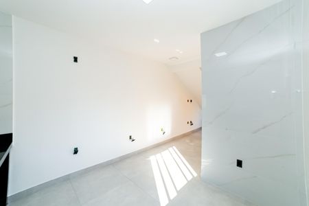 Sala de casa para alugar com 1 quarto, 40m² em Sagrada Família, Belo Horizonte