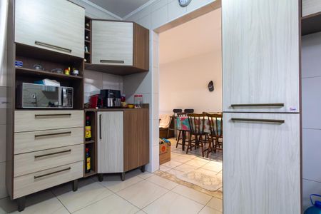 Apartamento à venda com 52m², 2 quartos e 1 vaga Apartamento à venda com 52m², 2 quartos e 1 vagaCozinha e Área de Serviço