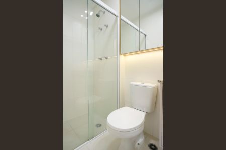Banheiro da suíte de apartamento à venda com 2 quartos, 63m² em Centro, São Caetano do Sul