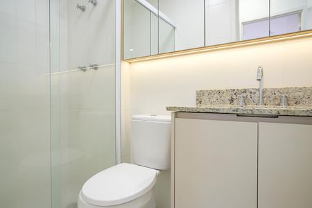 Apartamento à venda com 63m², 2 quartos e 2 vagasBanheiro social