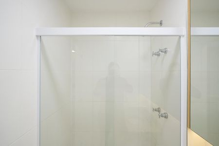 Apartamento à venda com 63m², 2 quartos e 2 vagasBanheiro social