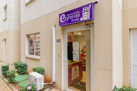 Apartamento para alugar com 33m², 2 quartos e sem vagaMercado
