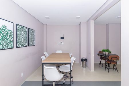 Apartamento para alugar com 33m², 2 quartos e sem vagaCoworking