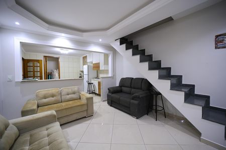 Sala de casa para alugar com 2 quartos, 132m² em Parque Boturussu, São Paulo