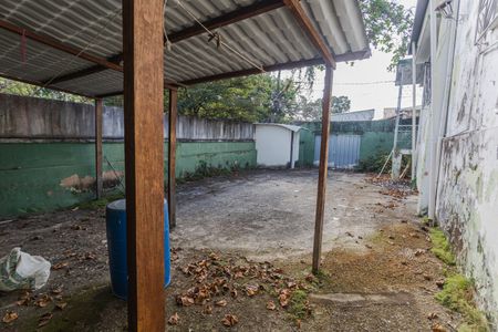 Casa à venda com 85m², 2 quartos e 4 vagas Casa à venda com 85m², 2 quartos e 4 vagasGaragem