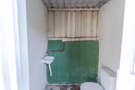Casa à venda com 85m², 2 quartos e 4 vagas Casa à venda com 85m², 2 quartos e 4 vagasBanheiro de serviço
