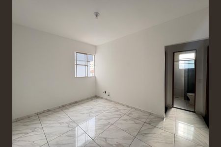 Sala de apartamento à venda com 2 quartos, 50m² em Planalto, Belo Horizonte
