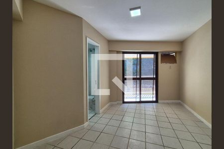 Apartamento à venda com 80m², 2 quartos e 2 vagas Apartamento à venda com 80m², 2 quartos e 2 vagasQuarto