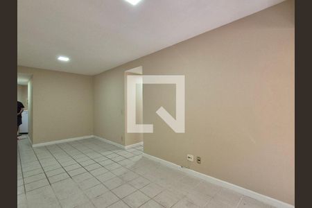 Apartamento à venda com 80m², 2 quartos e 2 vagas Apartamento à venda com 80m², 2 quartos e 2 vagasSala
