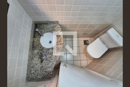 Apartamento à venda com 80m², 2 quartos e 2 vagas Apartamento à venda com 80m², 2 quartos e 2 vagasBanheiro