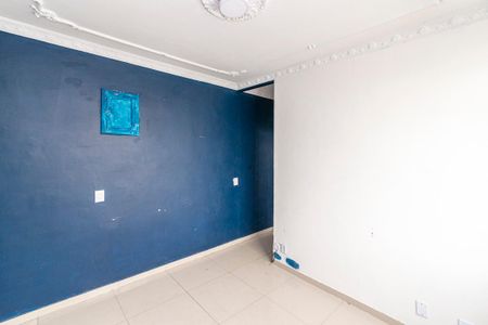 Sala de apartamento para alugar com 1 quarto, 35m² em Vigário Geral, Rio de Janeiro