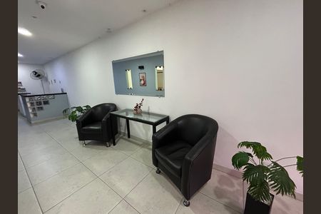 Apartamento à venda com 67m², 2 quartos e 2 vagasHall de entrada