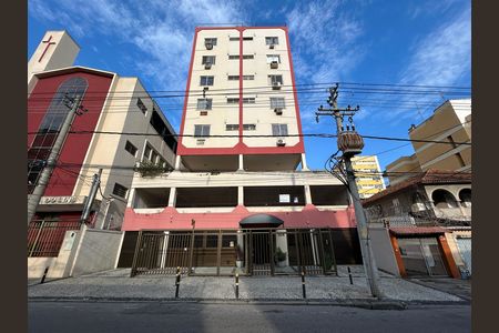 Apartamento à venda com 67m², 2 quartos e 2 vagasFachada