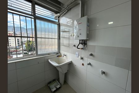 Apartamento à venda com 67m², 2 quartos e 2 vagasÁrea de Serviço