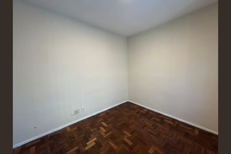 Apartamento à venda com 67m², 2 quartos e 2 vagasQuarto 2