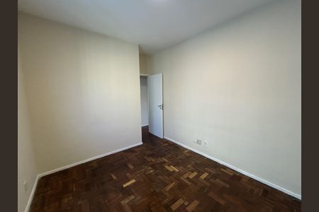Apartamento à venda com 67m², 2 quartos e 2 vagasQuarto 2