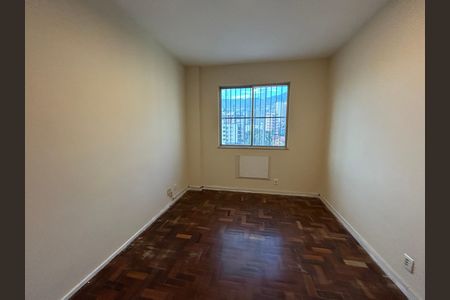 Apartamento à venda com 67m², 2 quartos e 2 vagasQuarto 1