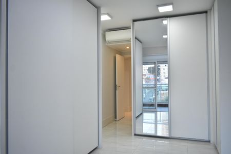 Apartamento para alugar com 167m², 4 quartos e 3 vagasSuíte 1