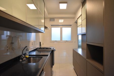 Apartamento para alugar com 167m², 4 quartos e 3 vagasCozinha