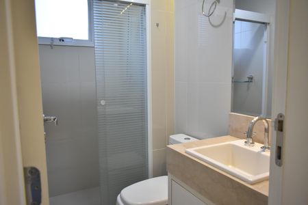 Apartamento para alugar com 167m², 4 quartos e 3 vagasBanheiro Social