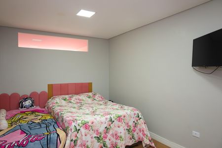 Quarto 2 de casa para alugar com 3 quartos, 170m² em Vila Verde, São Paulo