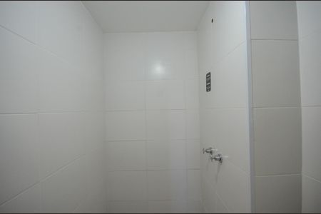 Apartamento para alugar com 36m², 2 quartos e sem vaga Apartamento para alugar com 36m², 2 quartos e sem vagaBanheiro